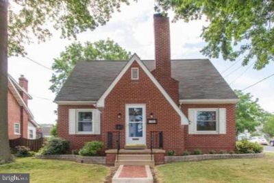198 W LINCOLN AVENUE, TELFORD, PA 18969