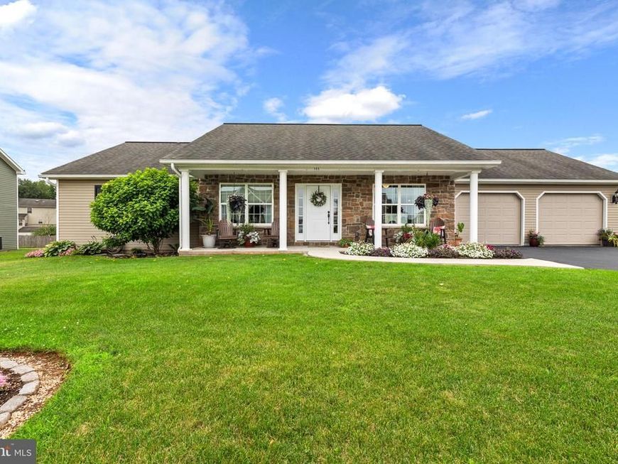 185 Masters Drive, Denver, PA 17517 Main Photo