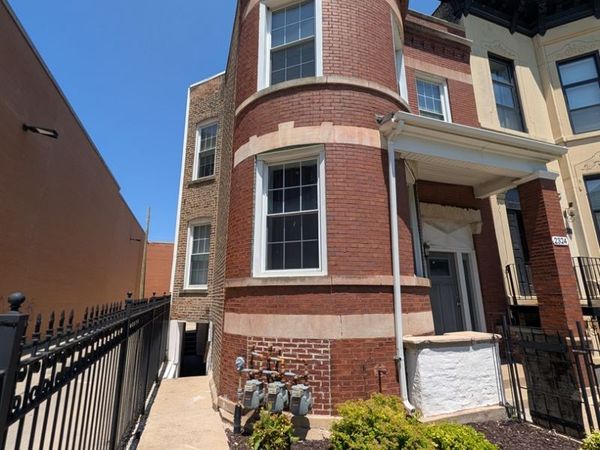 2324 W Monroe Street , Unit G, Chicago, IL 60612