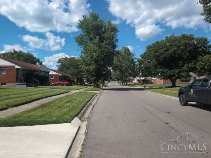 2436 Carnegie Street, Dayton, OH 45406 Photo 4