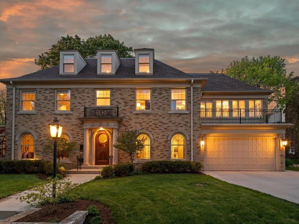 2700 E Menlo Blvd, Shorewood, WI 53211