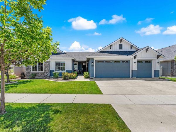1425 W Coastal Dr, Meridian, ID 83642