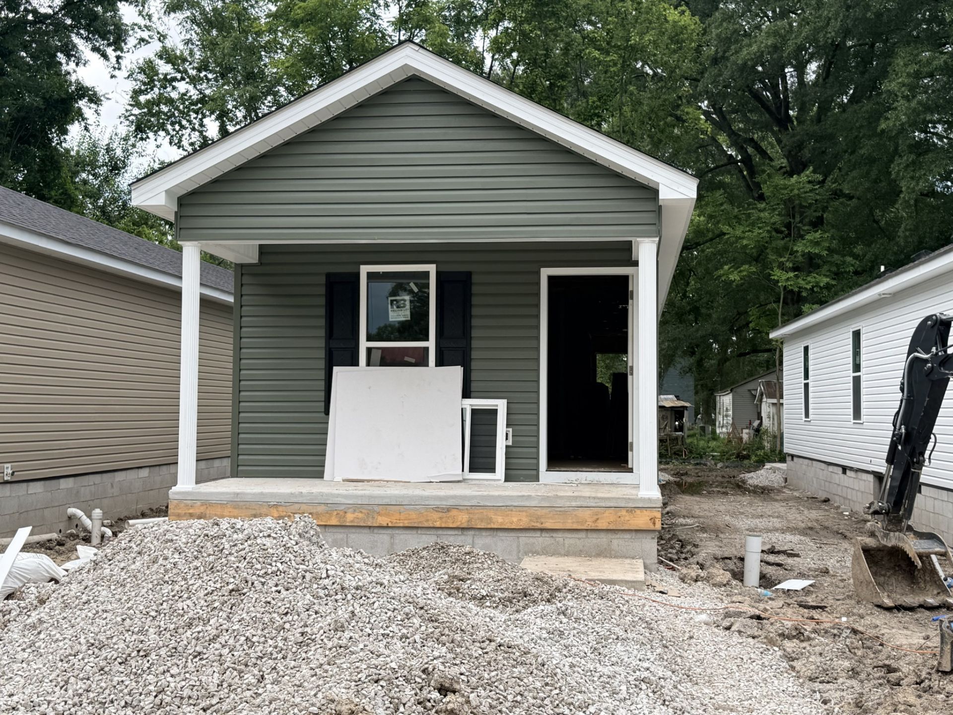 323 S Gentry St, Tullahoma, TN 37388 Main Photo