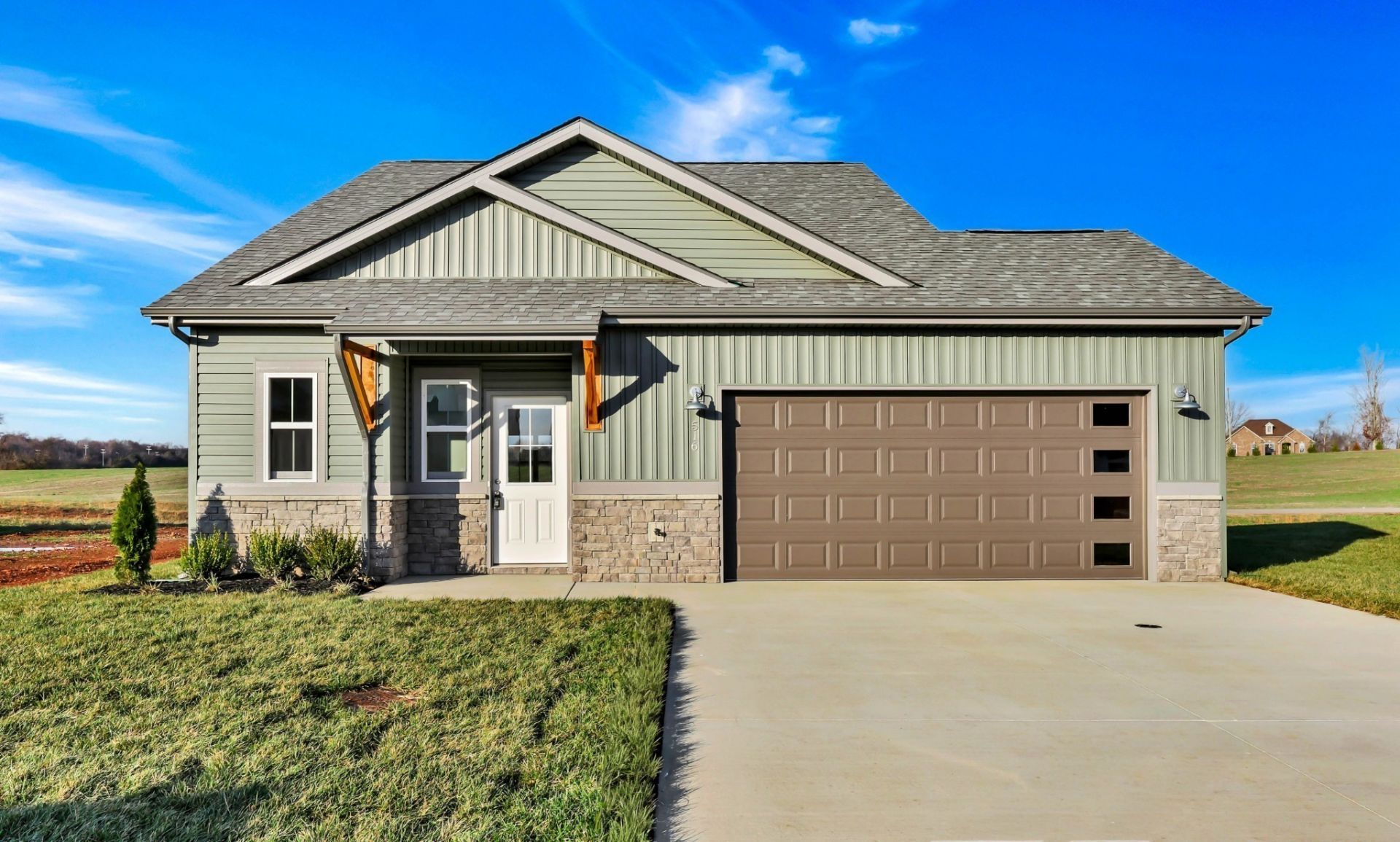 516 Ayden Ln, Clarksville, TN 37042 Main Photo