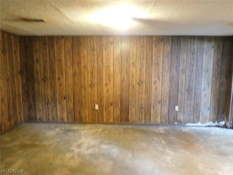 1361 E 28th Street, Ashtabula, OH 44004 Photo 22