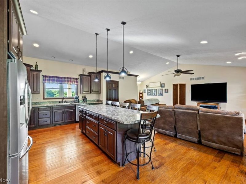 3788 Deerfield Avenue NW, North Lawrence, OH 44666 Photo 18