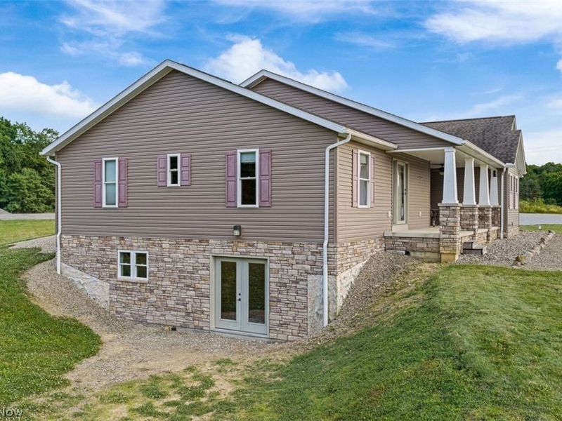 3788 Deerfield Avenue NW, North Lawrence, OH 44666 Photo 37