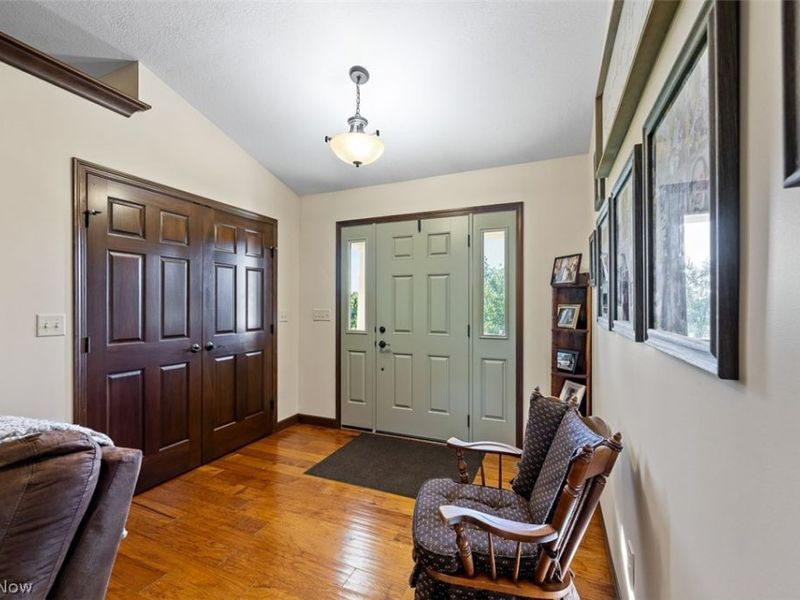3788 Deerfield Avenue NW, North Lawrence, OH 44666 Photo 6