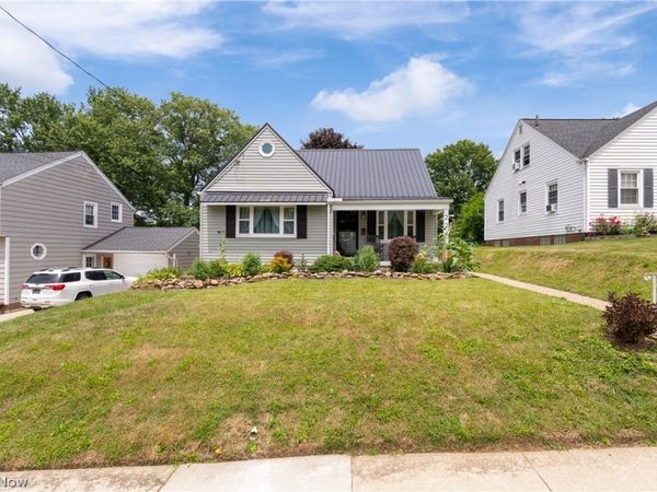 224 Ertle Avenue NE, Massillon, OH 44646