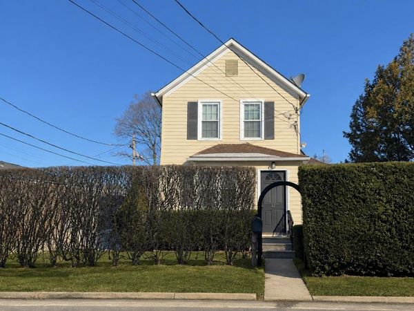 42 Whitney Avenue , Syosset, NY 11791