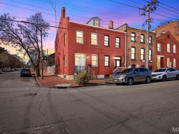 1929 S 9th Street, St Louis, MO 63104