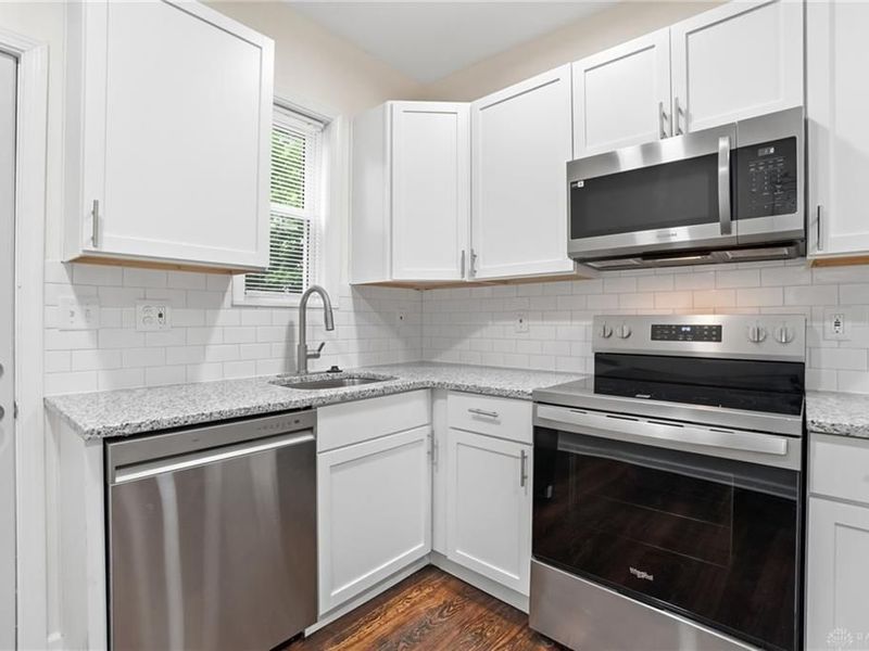 2341 E 5th Street, Dayton, OH 45403 Photo 12