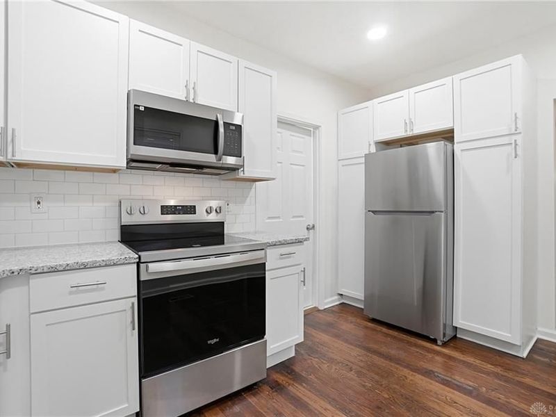 2341 E 5th Street, Dayton, OH 45403 Photo 13