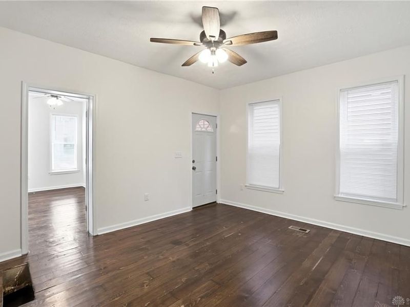 2341 E 5th Street, Dayton, OH 45403 Photo 6