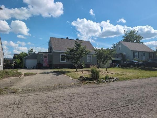 128 Loretta Drive, Dayton, OH 45415