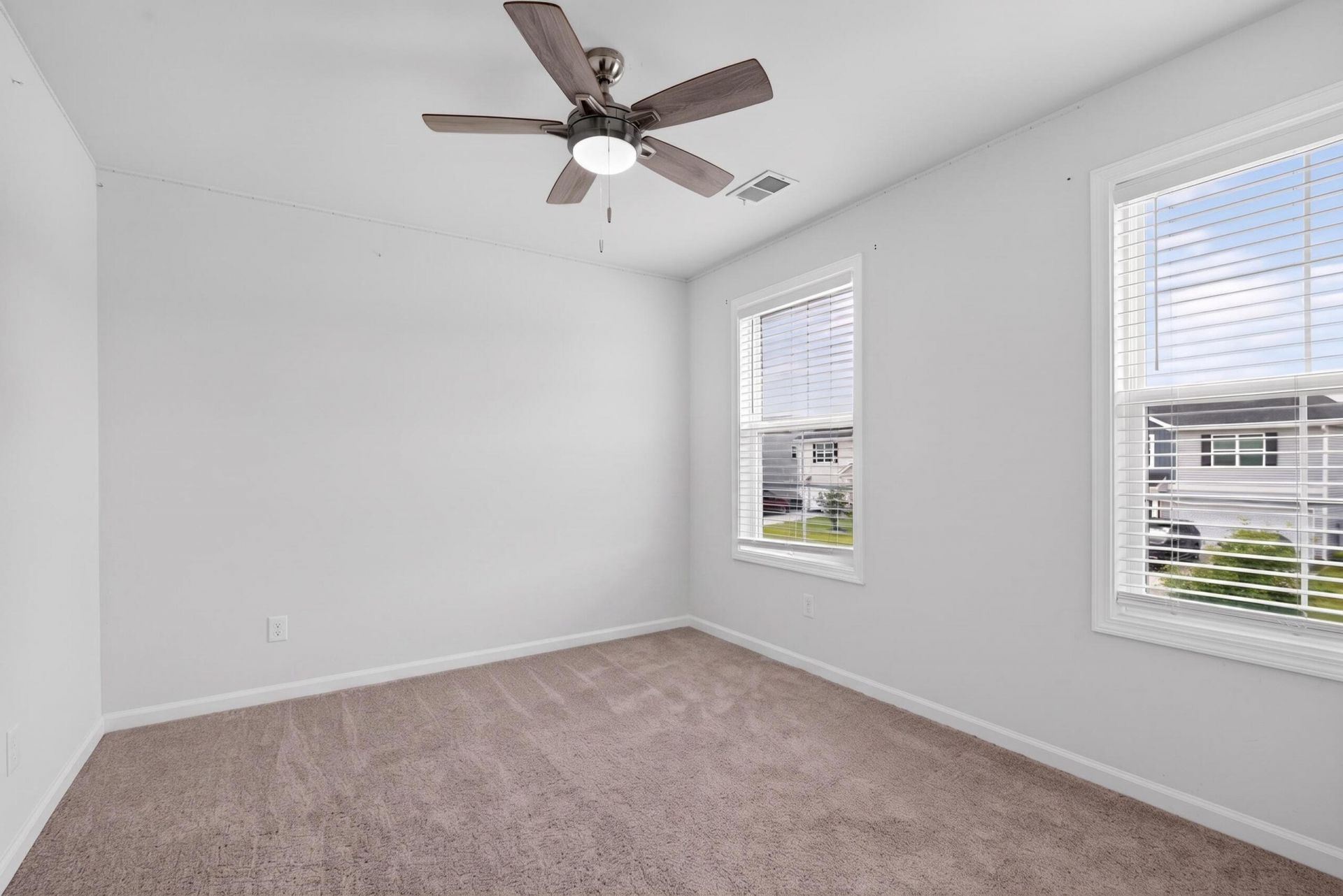 268 Torslanda Lane Photo 26