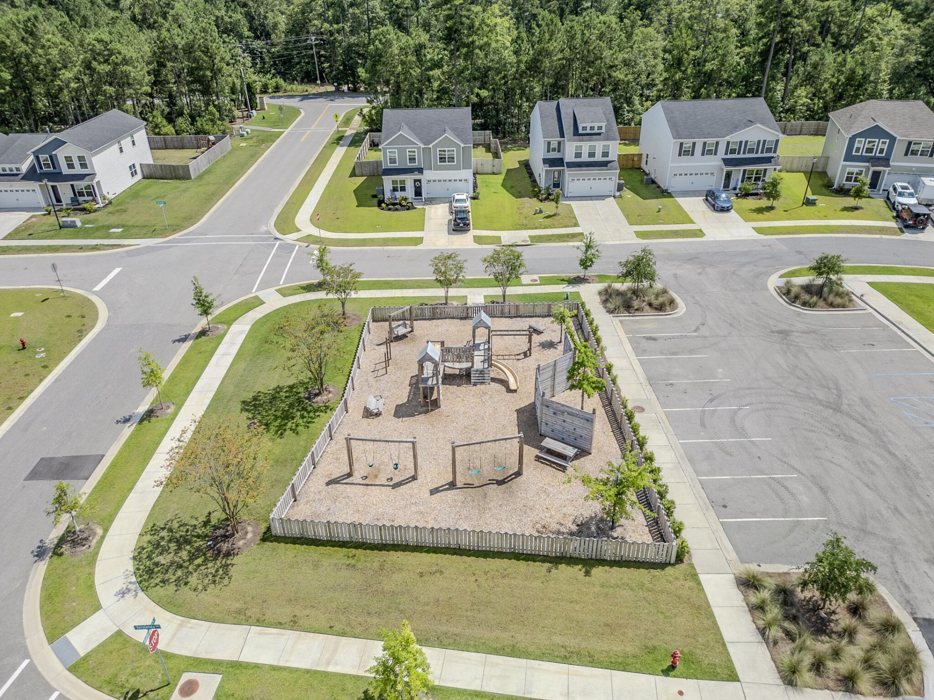 268 Torslanda Lane Photo 39