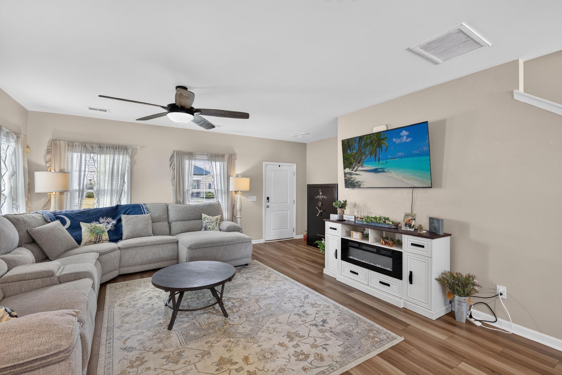 268 Torslanda Lane Photo 4