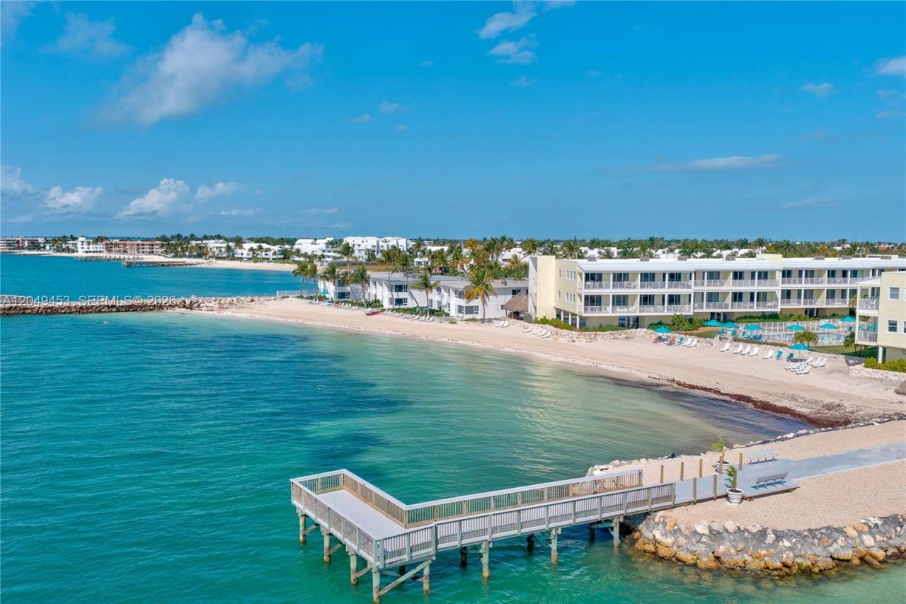 501 E Ocean Dr, Unit 28, Key Colony, FL 33051 Photo