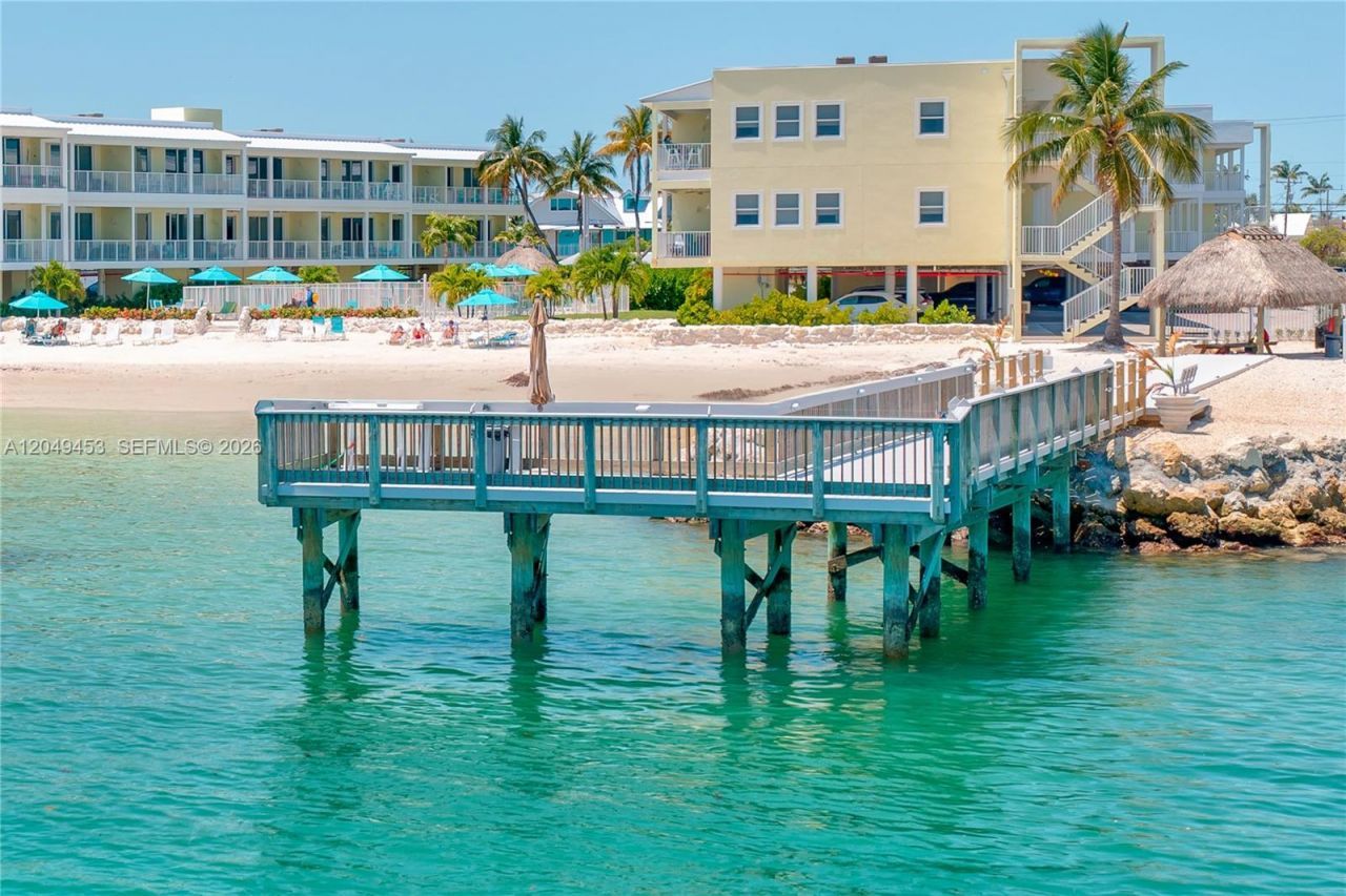 501 E Ocean Dr, Unit 28, Key Colony, FL 33051 Photo