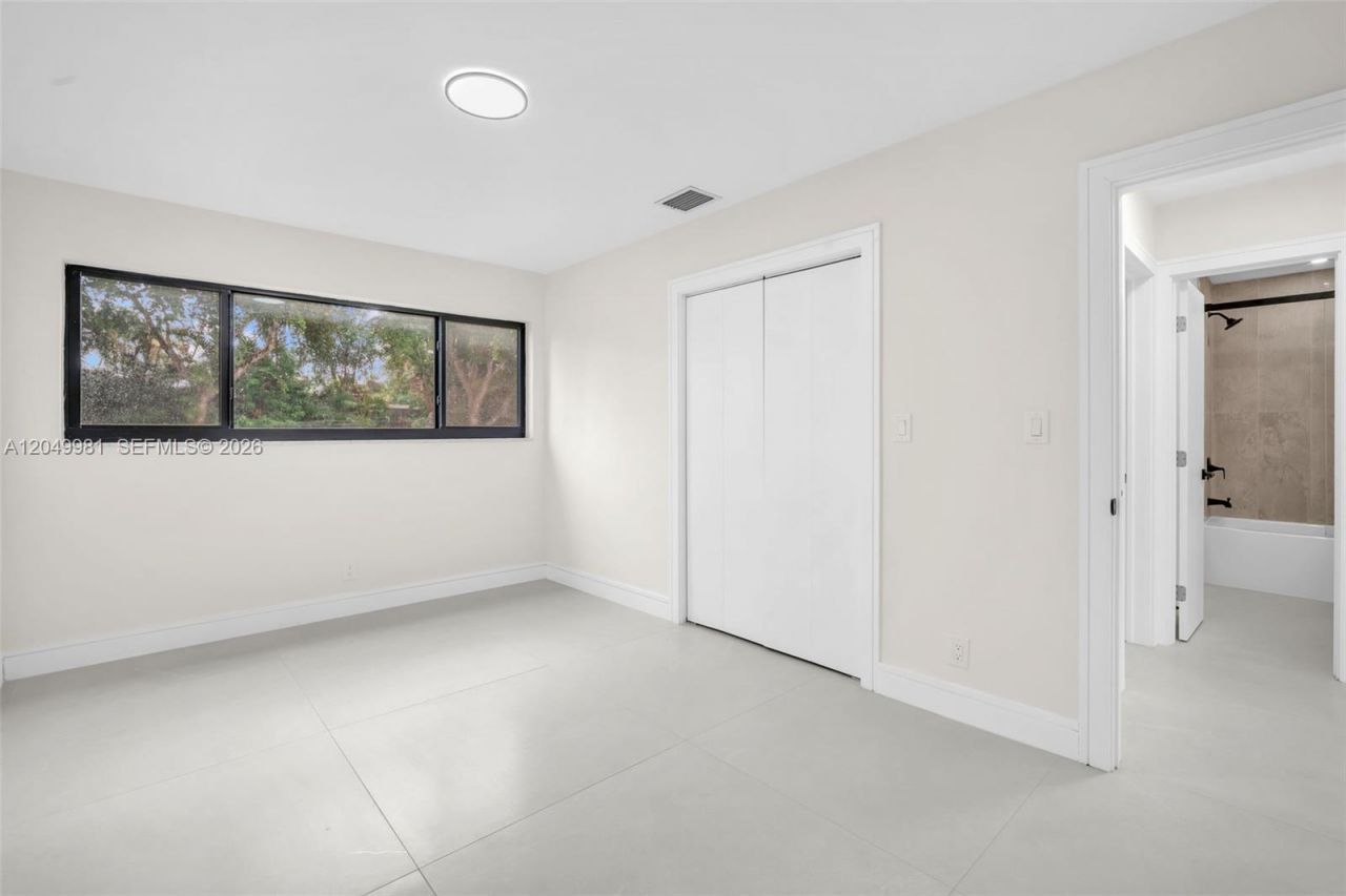 1900 N 48th Ave, Hollywood, FL 33021 Photo
