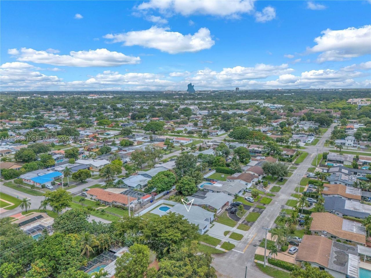 1900 N 48th Ave, Hollywood, FL 33021 Photo