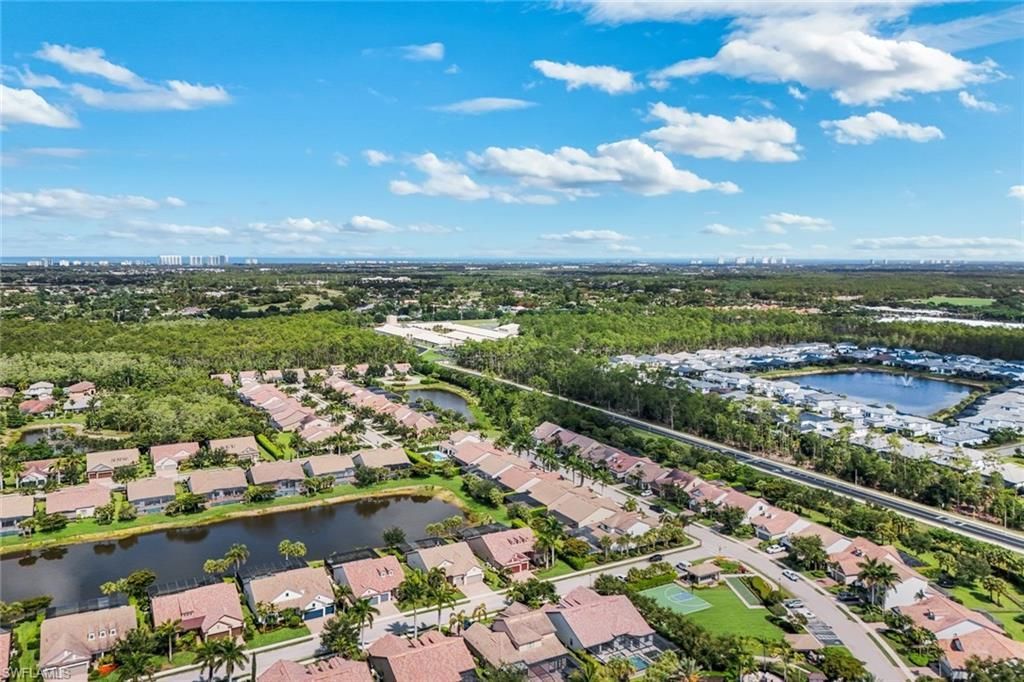 16345 Camden Lakes Cir , Naples, FL 34110 Photo