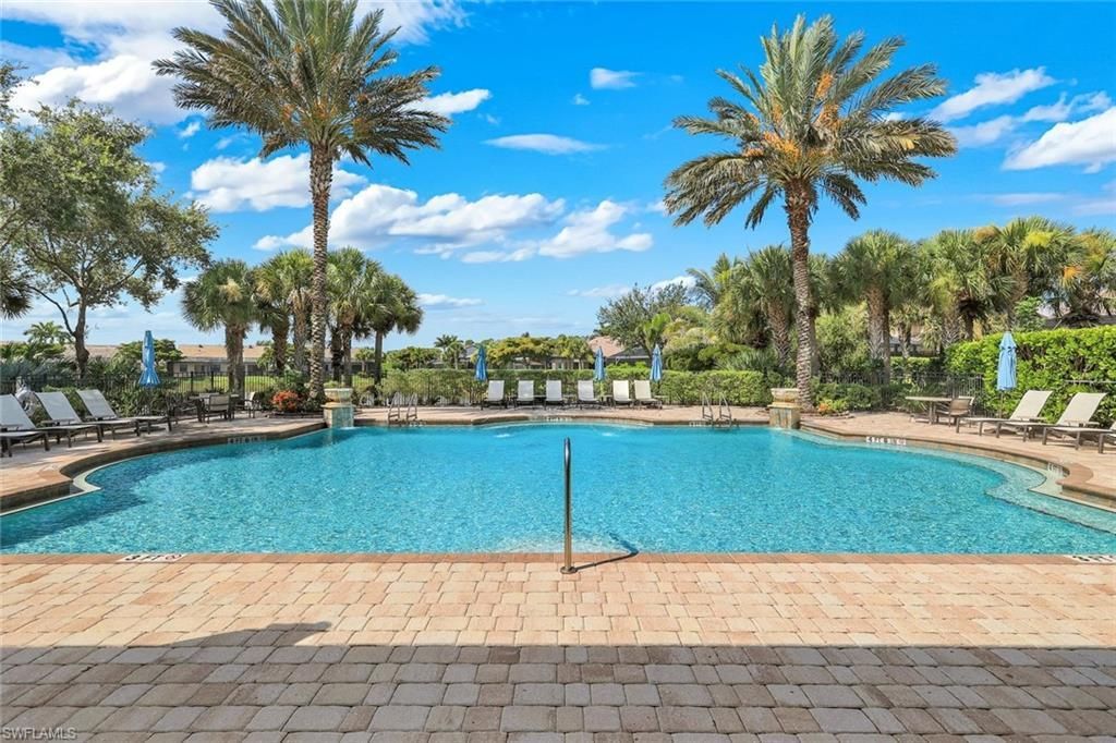 16345 Camden Lakes Cir , Naples, FL 34110 Photo