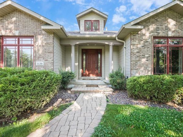 1130 Black Oak Trail, Deerfield, WI 53531