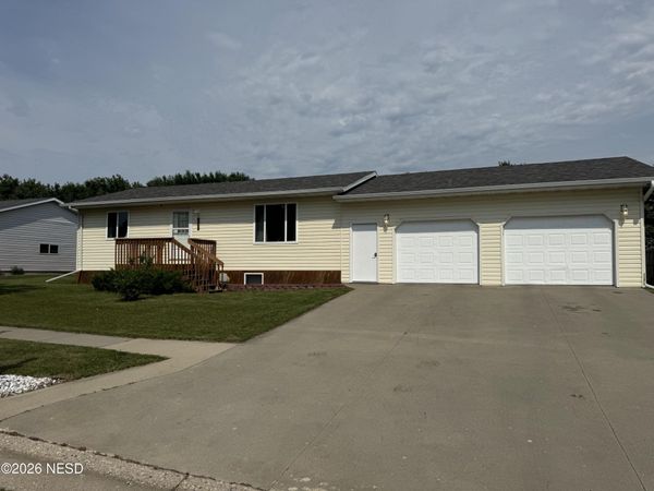 1500 34TH STREET S, Watertown, SD 57201