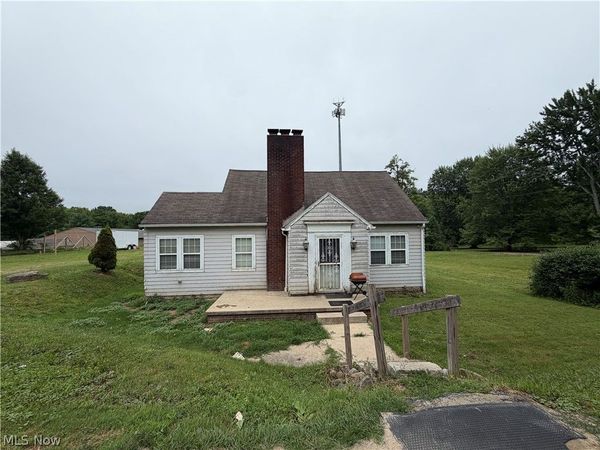 1564 Niles Cortland Road , Warren, OH 44484