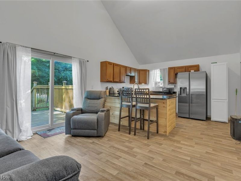 716 W Clark Street, East Palestine, OH 44413 Photo 6