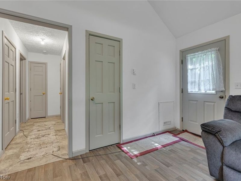 716 W Clark Street, East Palestine, OH 44413 Photo 7