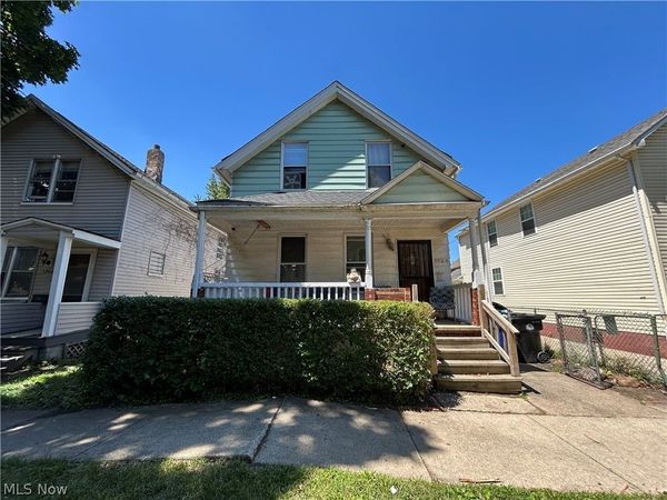 1764 E 33rd Street , Cleveland, OH 44114