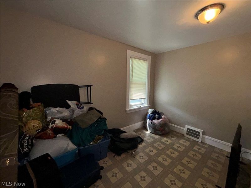 1764 E 33rd Street, Cleveland, OH 44114 Photo 22