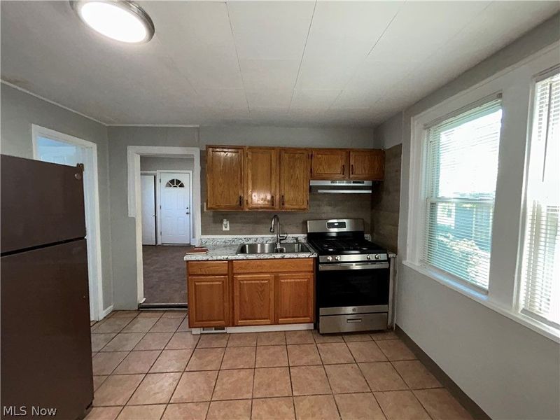 1764 E 33rd Street, Cleveland, OH 44114 Photo 29