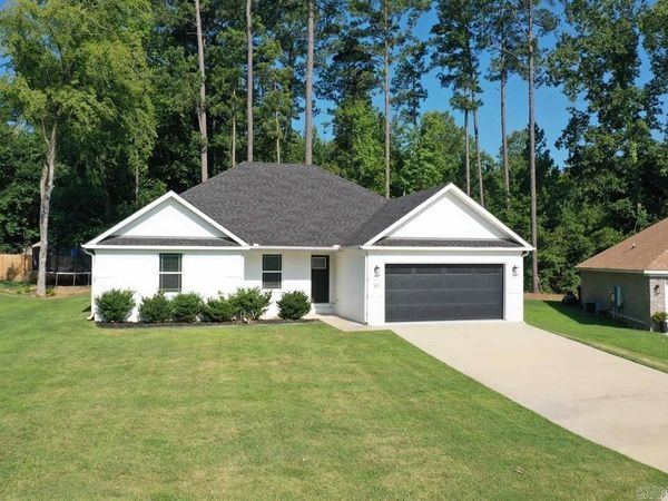 105 Kapalua Cove, Haskell, AR 72015
