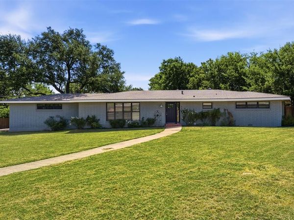 627 Bellaire Drive, Woodway, TX 76712