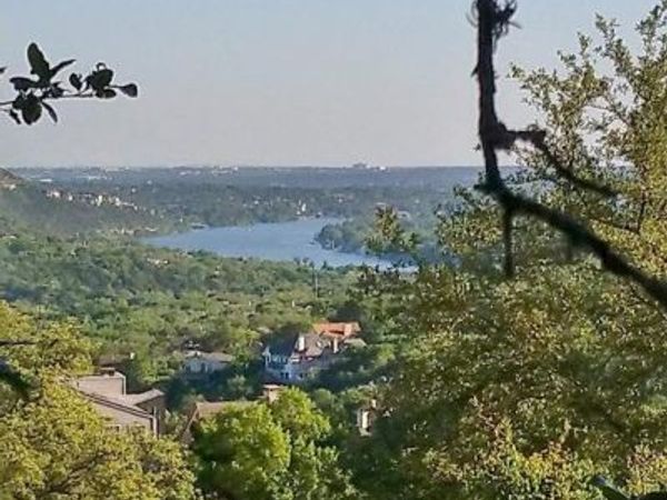 4603 Twin Valley CIR, Austin, TX 78731