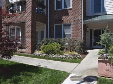 720 N Person Street, Unit 103, Raleigh, NC 27604