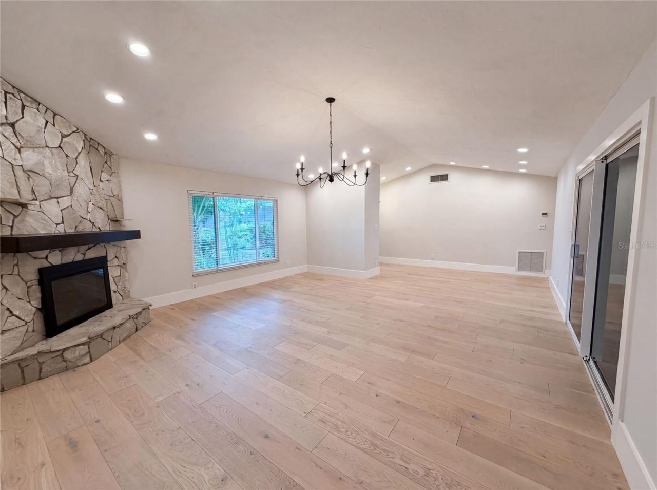 8028 Conservatory Circle, Sarasota, FL 34243 Photo