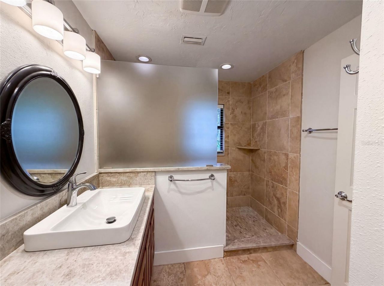 8028 Conservatory Circle, Sarasota, FL 34243 Photo