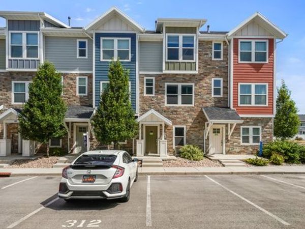 37 N 300 W, Santaquin, UT 84655