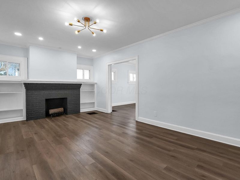 2111 Willamont Avenue, Columbus, OH 43219 Photo 4