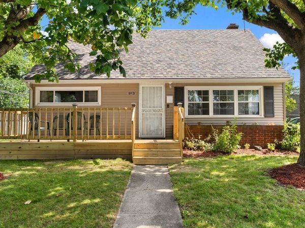 913 Weldon Avenue, Columbus, OH 43224