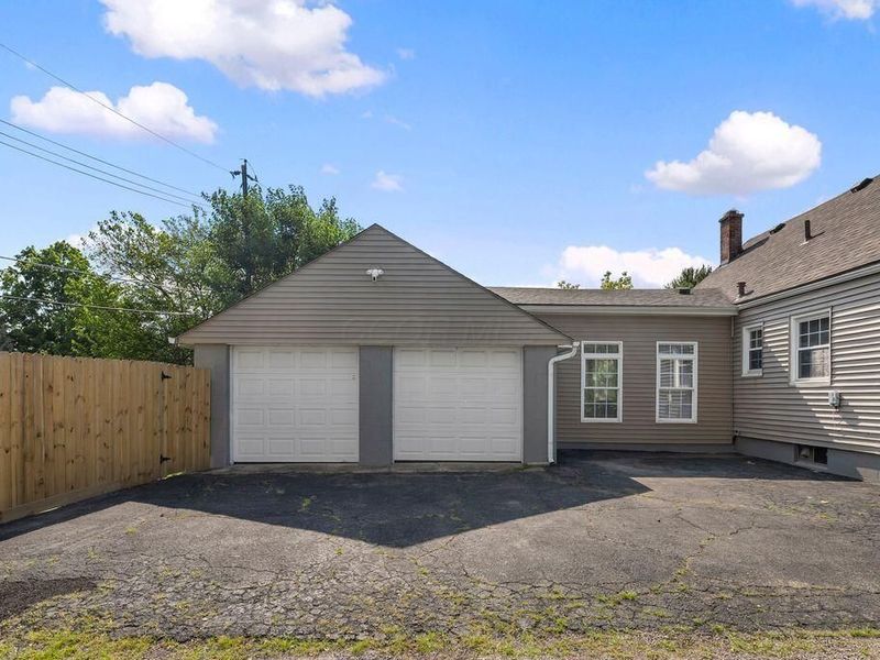 913 Weldon Avenue, Columbus, OH 43224 Photo 35