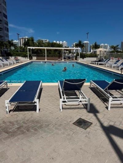 18061 Biscayne Blvd , Unit PH02, Aventura, FL 33160 Photo
