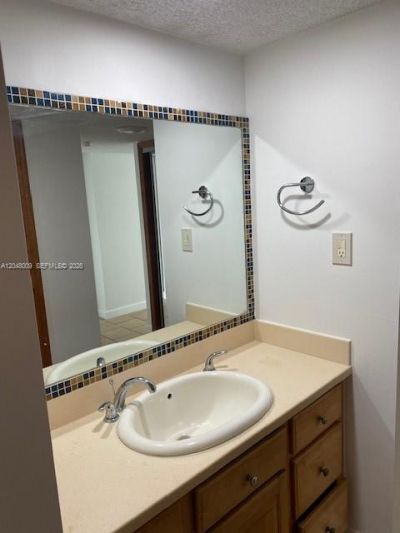 18061 Biscayne Blvd , Unit PH02, Aventura, FL 33160 Photo