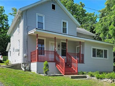 4 Arnold Street, Union Springs, NY 13160