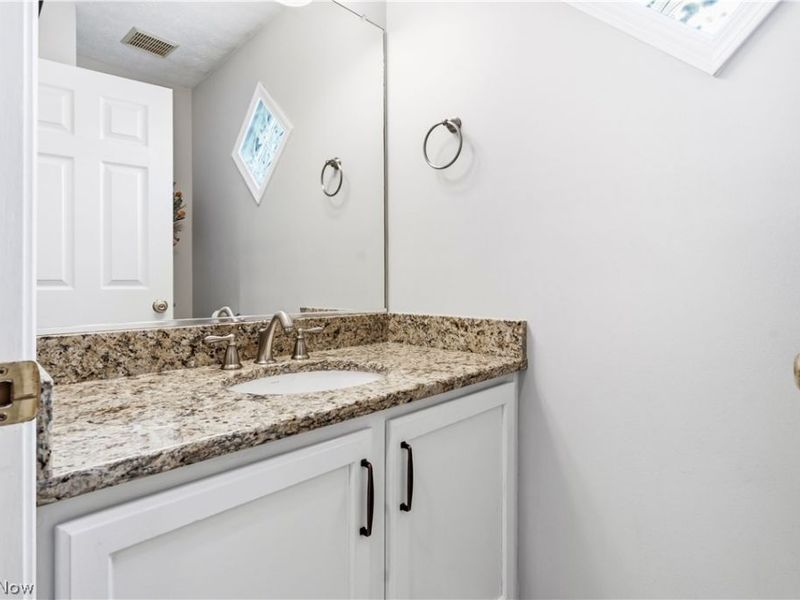 13756 Cartwright, Strongsville, OH 44136 Photo 26